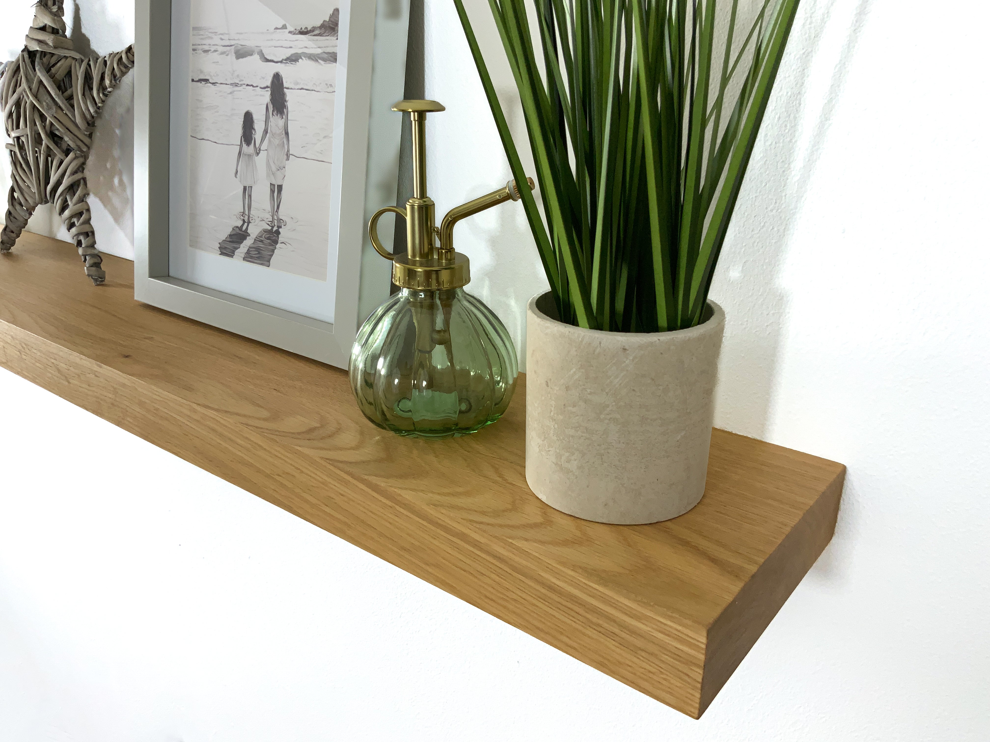 Thick modern oak shelf close up side